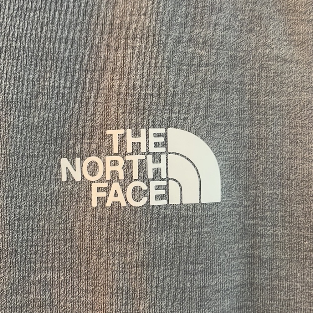 The North Face Workout Top - Picture 4 of 4